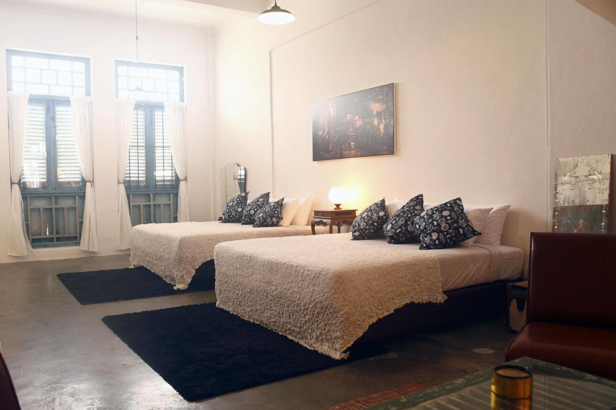 Apartamento The Loft @ 13 Hibiscus Malacca Exterior foto
